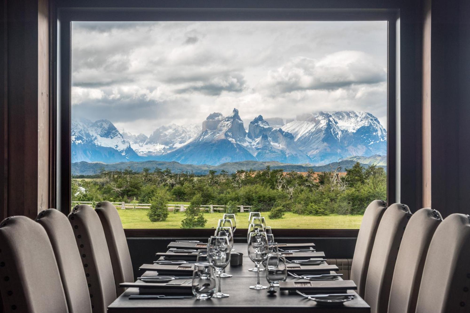 Rio Serrano Hotel + Spa Torres del Paine National Park Екстер'єр фото